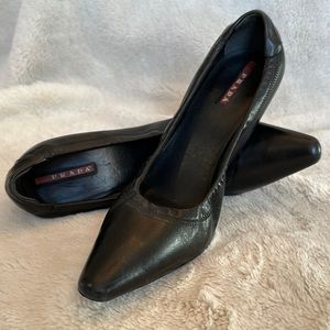 Prada size 39.5 black